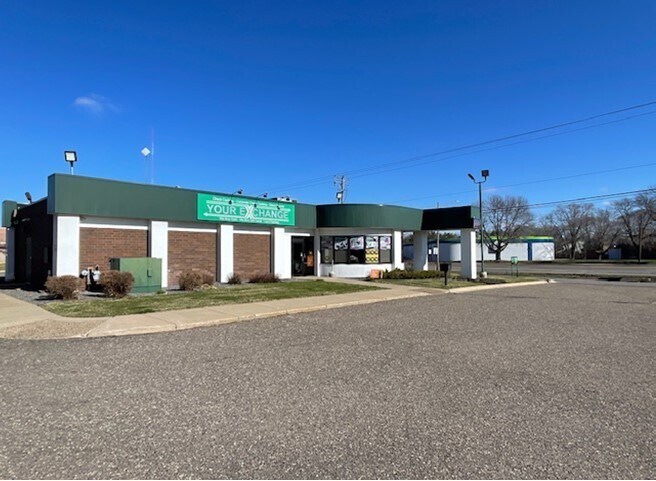 More Photos Of 3070 Coon Rapids Blvd NW, Coon Rapids Bank For Sale