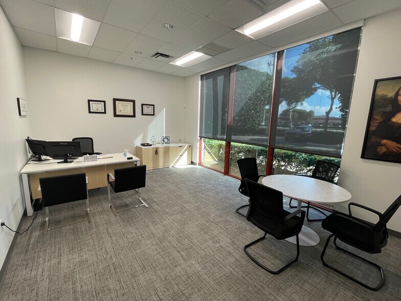 More Photos Of 3001-3045 N Commerce Pky, Miramar Office For Lease