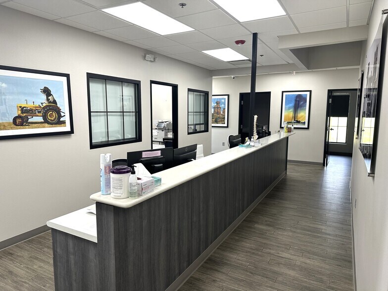 More Photos Of 2895 Lewis Ln, Paris Medical For Sale