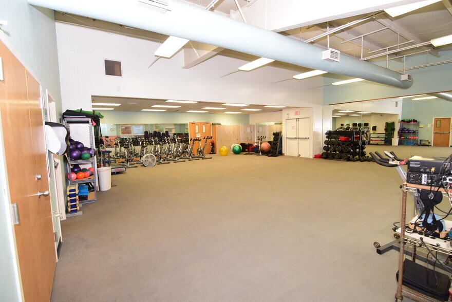 More Photos Of 1510-1520 Martin St, State College Sports And Entertainment For Lease