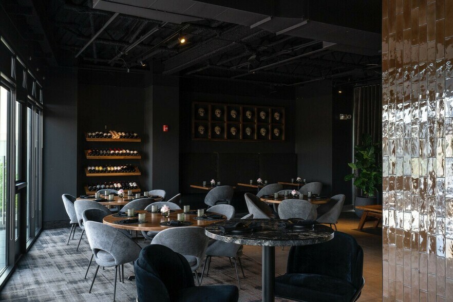 More Photos Of 2144 E Republic Rd, Springfield Office For Lease