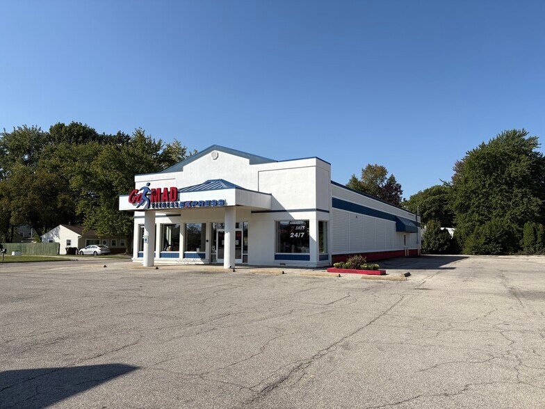 More Photos Of 1015 Dexter Rd, Milan Freestanding For Sale
