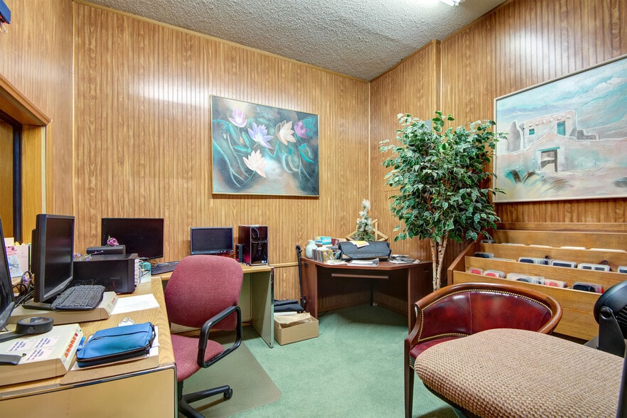 More Photos Of 2833 W Main St, Jenks Religious Facility For Sale