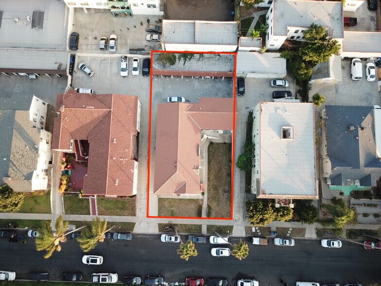 More Photos Of 1152-1158 S Bronson Ave, Los Angeles Apartments For Sale
