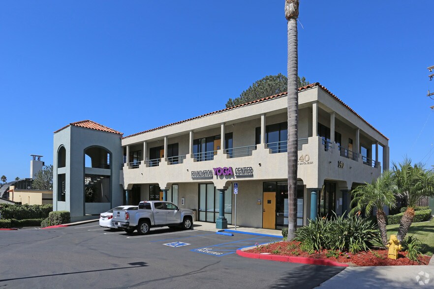 More Photos Of 120-124 Lomas Santa Fe Dr, Solana Beach Unknown For Lease