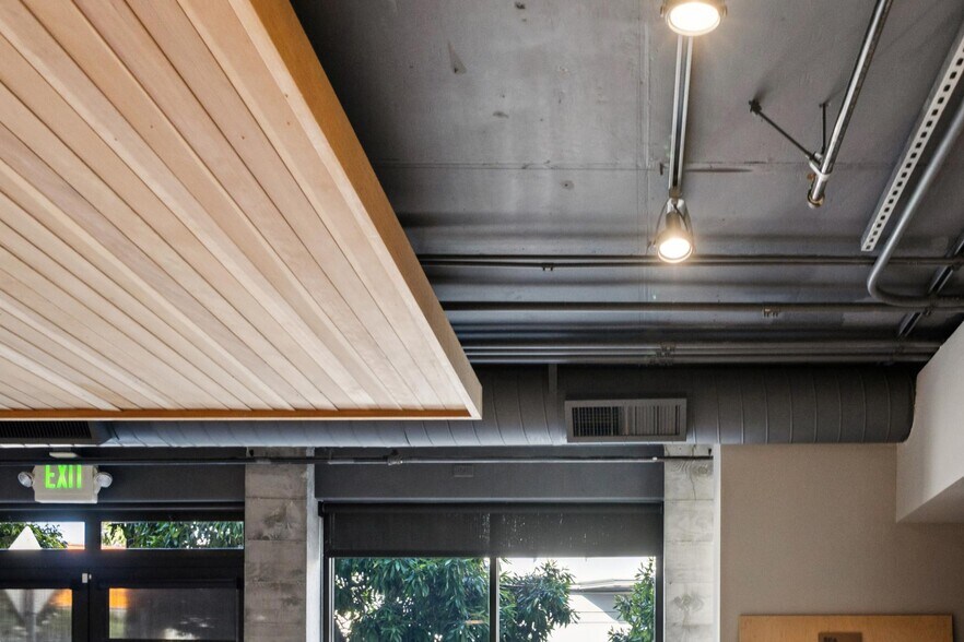 More Photos Of 2405 Folsom St, San Francisco Multifamily For Sale