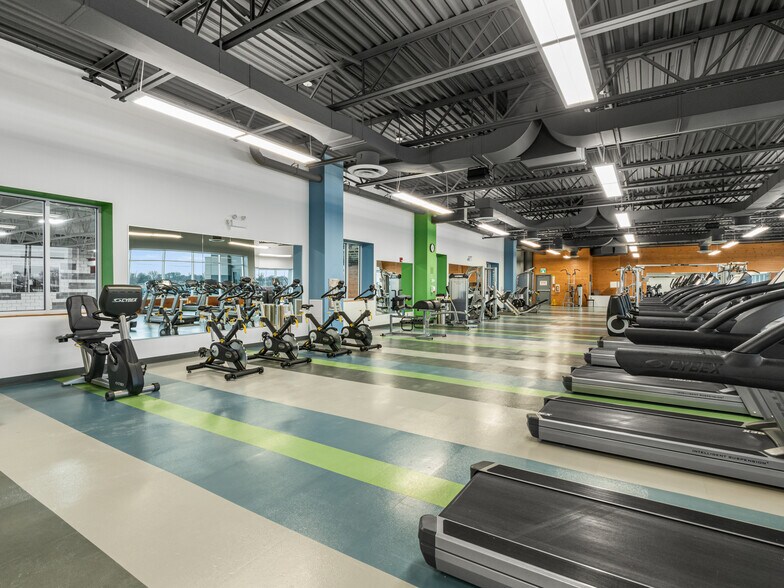 More Photos Of 3400 Grand Marais Rd E, Windsor Sports And Entertainment For Sale