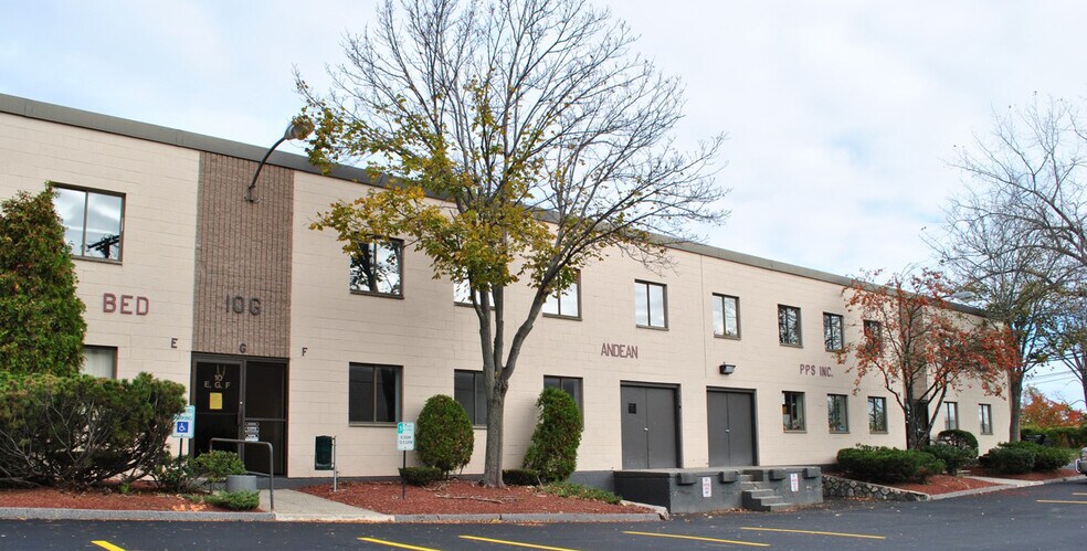 More Photos Of 10 Roessler Rd, Woburn Research And Development For Lease