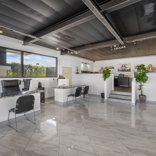 More Photos Of 9940 Atlantic Blvd, Jacksonville Auto Dealership For Lease