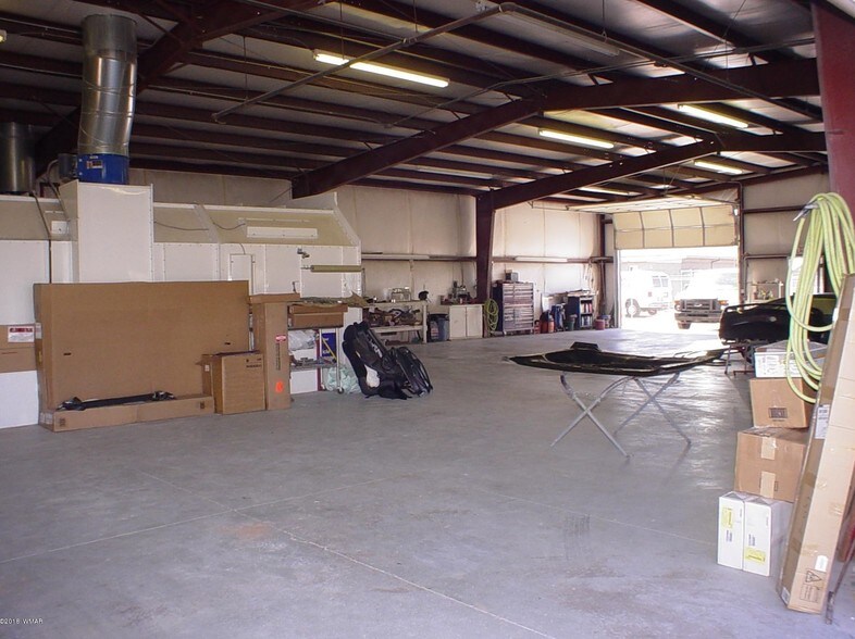 More Photos Of 405 W Vista Dr, Holbrook Service For Sale