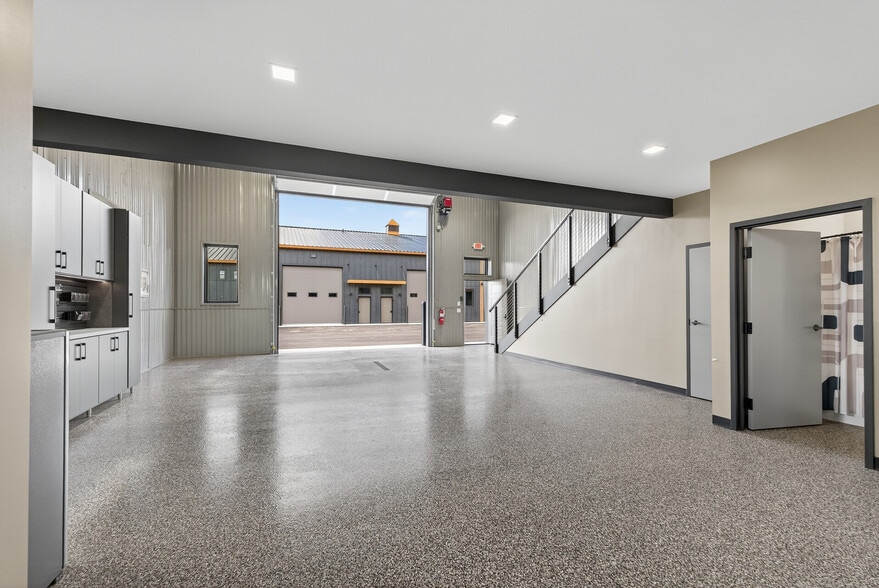 More Photos Of 7060 Kagan Avenue NE, Otsego Warehouse For Sale