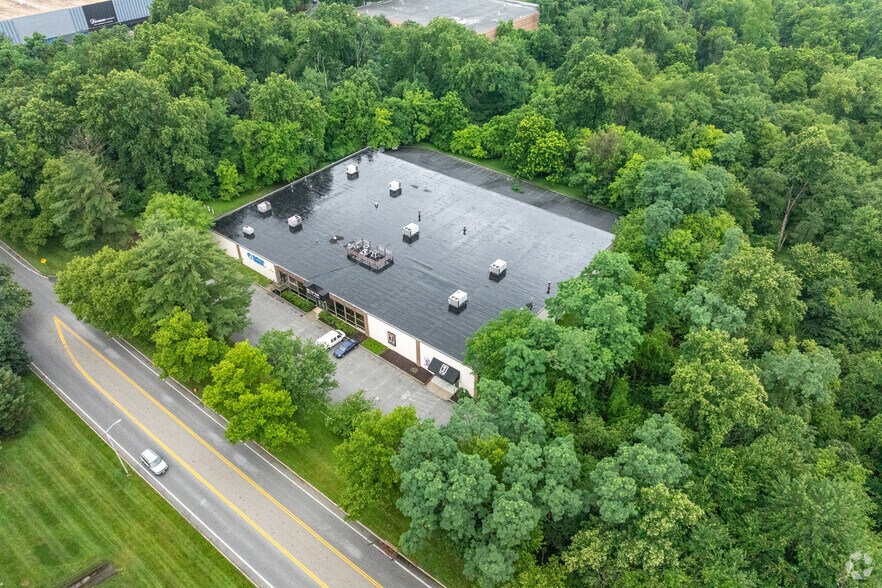 More Photos Of 6570 Dobbin Rd, Columbia Warehouse For Lease