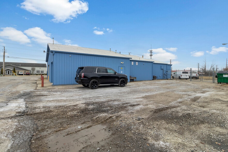 More Photos Of 8502 E 30th St, Indianapolis Warehouse For Sale