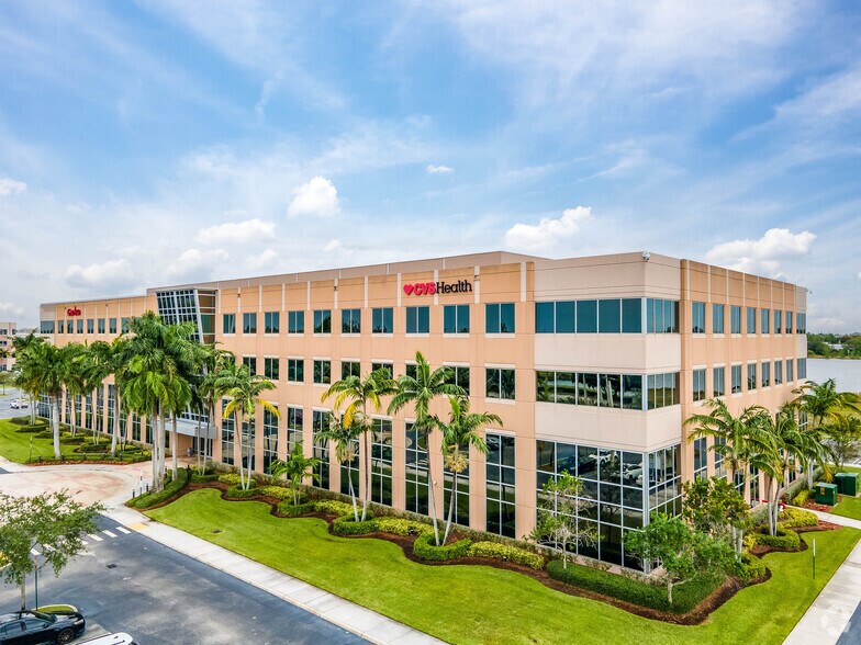 More Photos Of 9725 NW 117th Ave, Medley Unknown For Lease