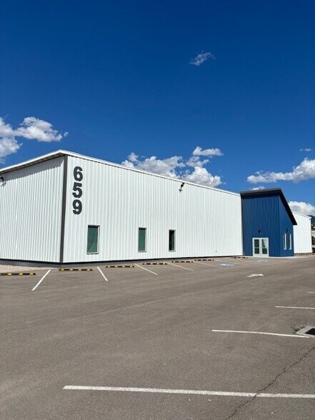 More Photos Of 90 S Garnet St, Tooele Warehouse For Lease