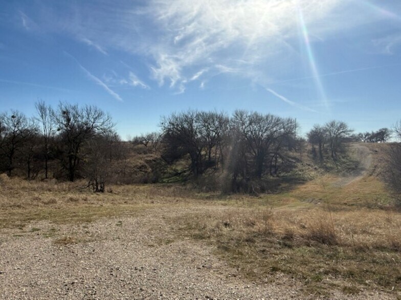 More Photos Of 363 County Road 4403, Grandview Land For Sale