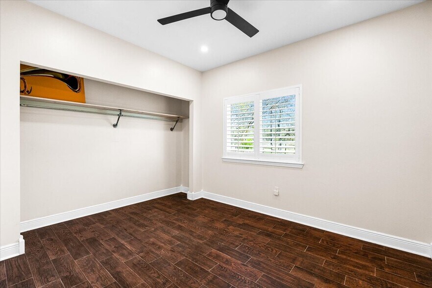 More Photos Of 14519 Fitzhugh Rd, Austin Specialty For Sale