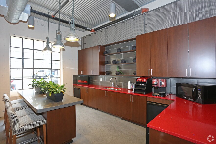 More Photos Of 575 E 4th St, Winston-Salem Apartments For Lease