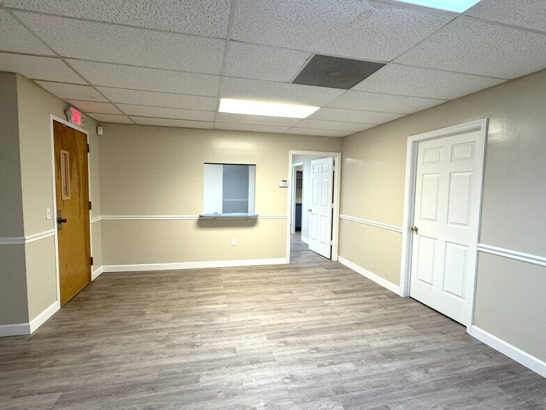 More Photos Of 170 S Barfield Hwy, Pahokee Medical For Lease