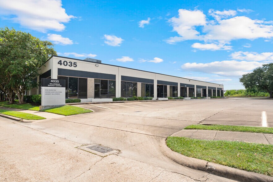 More Photos Of 4025 Willowbend Blvd, Houston Unknown For Lease