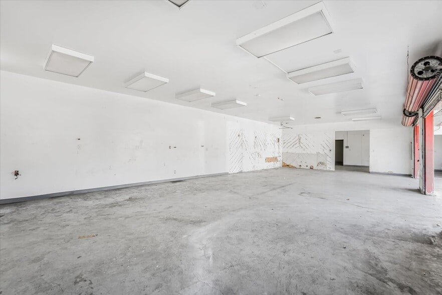 More Photos Of 820 Railroad Ave, Santa Paula Warehouse For Sale