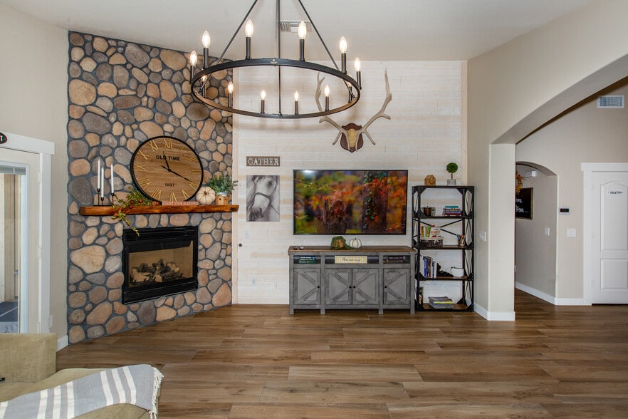 More Photos Of 3208 W Grandview Rd, Phoenix Healthcare For Sale