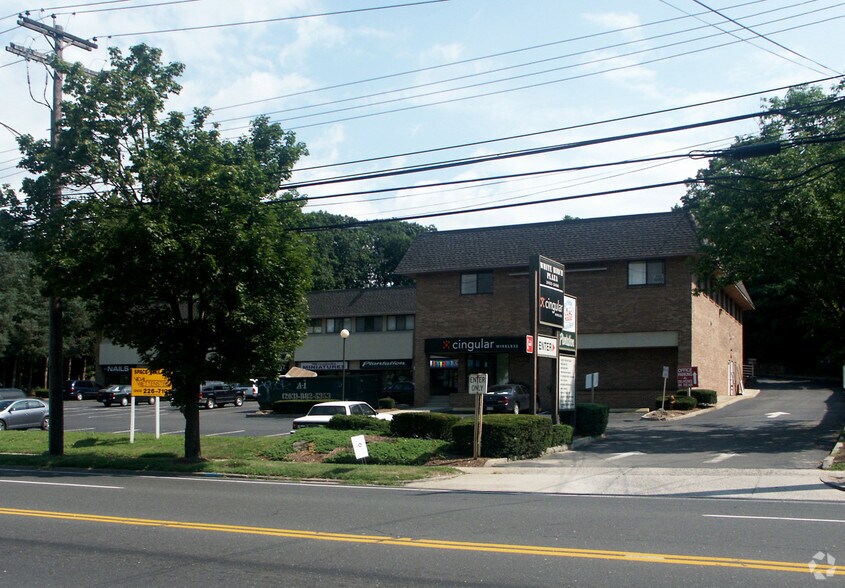 More Photos Of 2452-2490 Black Rock Tpke, Fairfield General Retail For Lease