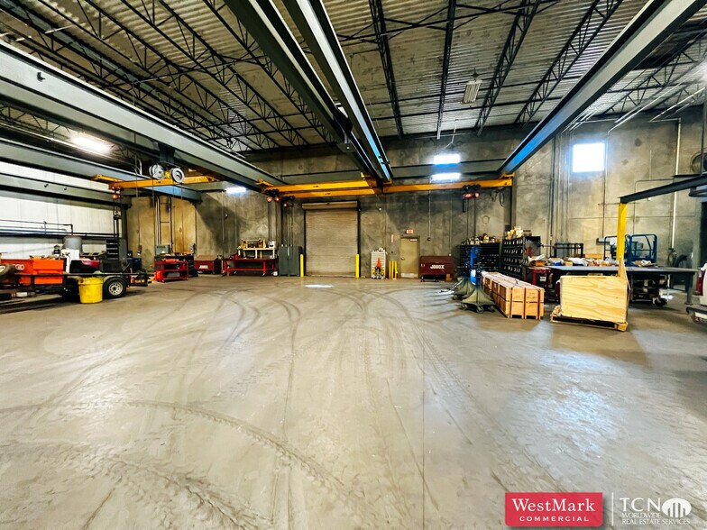 More Photos Of 501 E Hunter St, Lubbock Warehouse For Lease