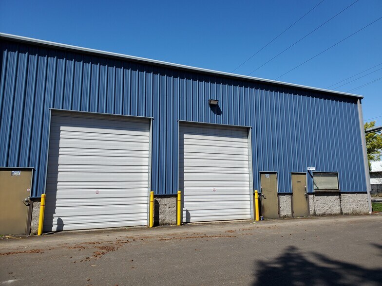 More Photos Of 12323 NE 99th St, Vancouver Warehouse For Lease