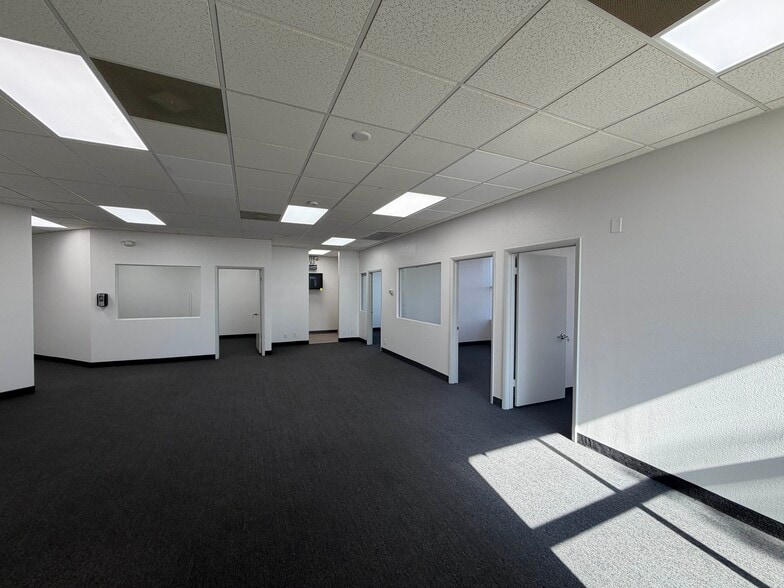 More Photos Of 2760-2764 Lake Sahara Dr, Las Vegas Medical For Lease