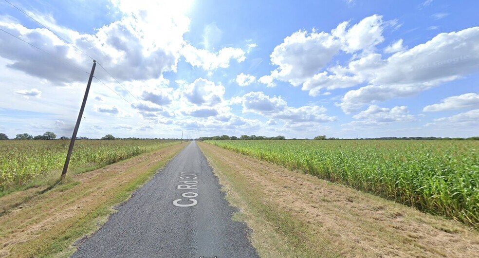 More Photos Of 905 Highway 37, George West Land For Sale