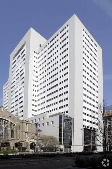 More Photos Of 1300 Main St, Houston Office For Lease