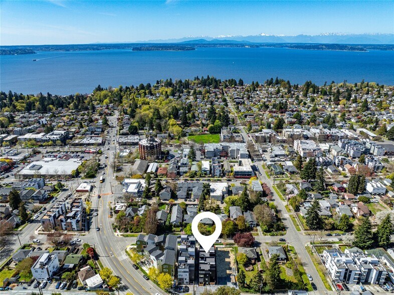 More Photos Of 6318 41st Ave SW, Seattle Apartments For Sale