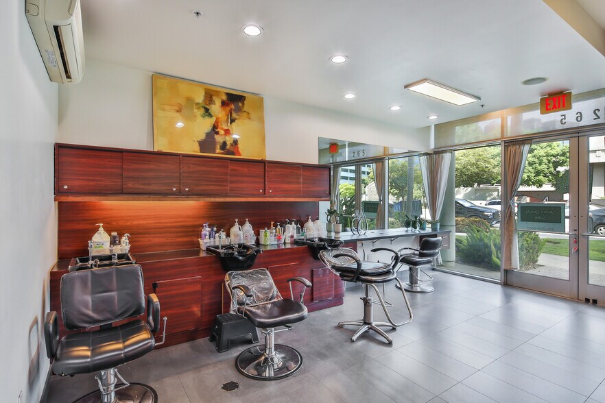 More Photos Of 261-269 S San Pedro St, Los Angeles Apartments For Sale