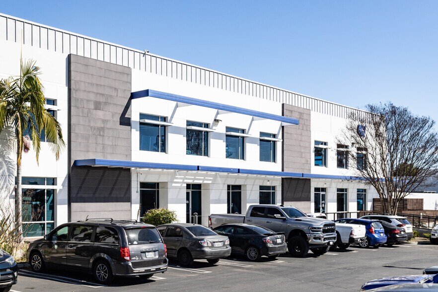 More Photos Of 6800 Valley View St, Buena Park Warehouse For Lease