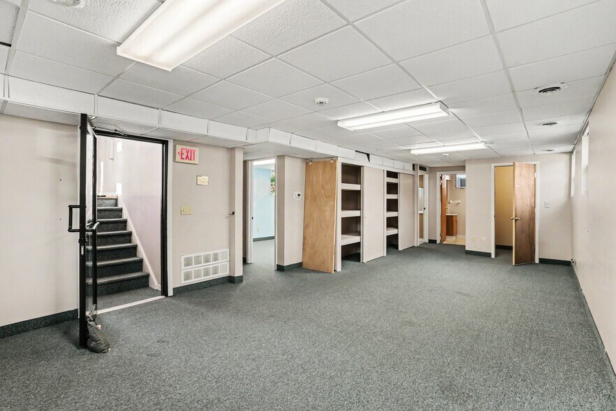 More Photos Of 200 Westfall Rd, Rochester Office For Sale