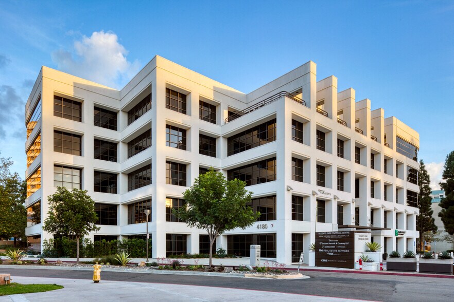 More Photos Of 4180 La Jolla Village Dr, La Jolla Medical For Lease