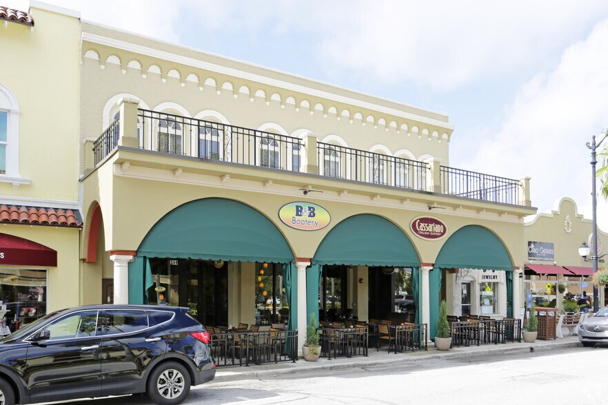 More Photos Of 311 W Venice Ave, Venice Restaurant For Sale
