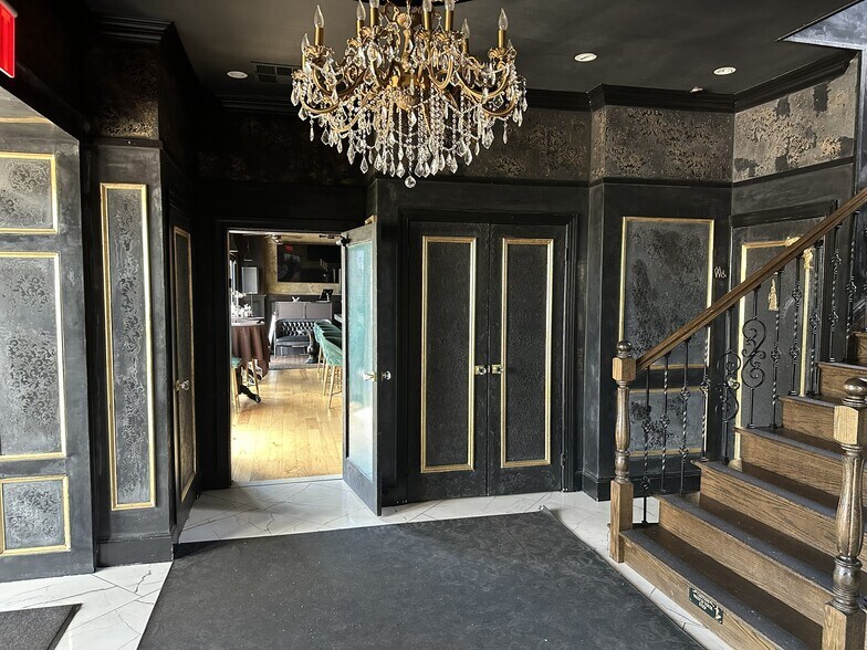 More Photos Of 141 Mansion Ave, Staten Island Restaurant For Sale