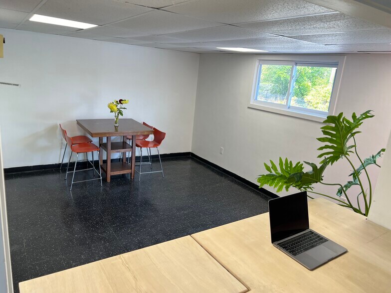 More Photos Of 33 Rochdale St, Auburn General Retail For Sale