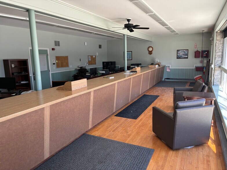 More Photos Of 1343 Main St, West Warwick Manufacturing For Lease