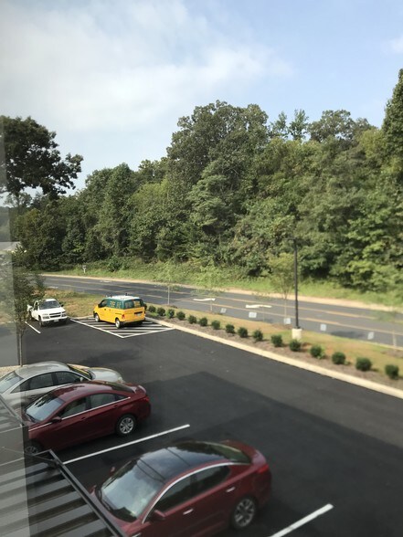 More Photos Of 3450 Berkmar Dr, Charlottesville Office For Lease