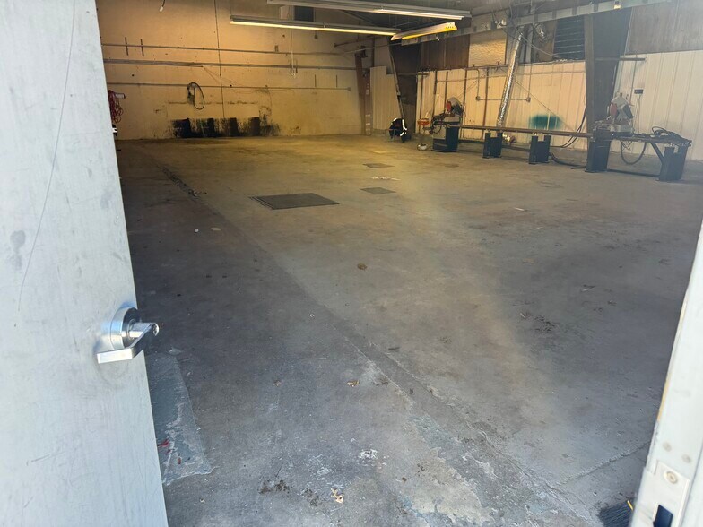 More Photos Of 95 Greenwood Ave, Midland Park Light Distribution For Lease