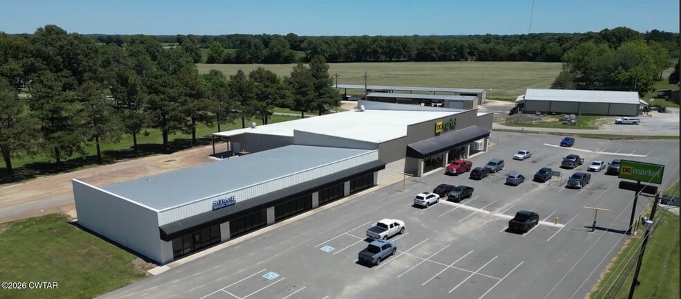 Primary Photo Of 1132 W Church St, Alamo Storefront For Lease