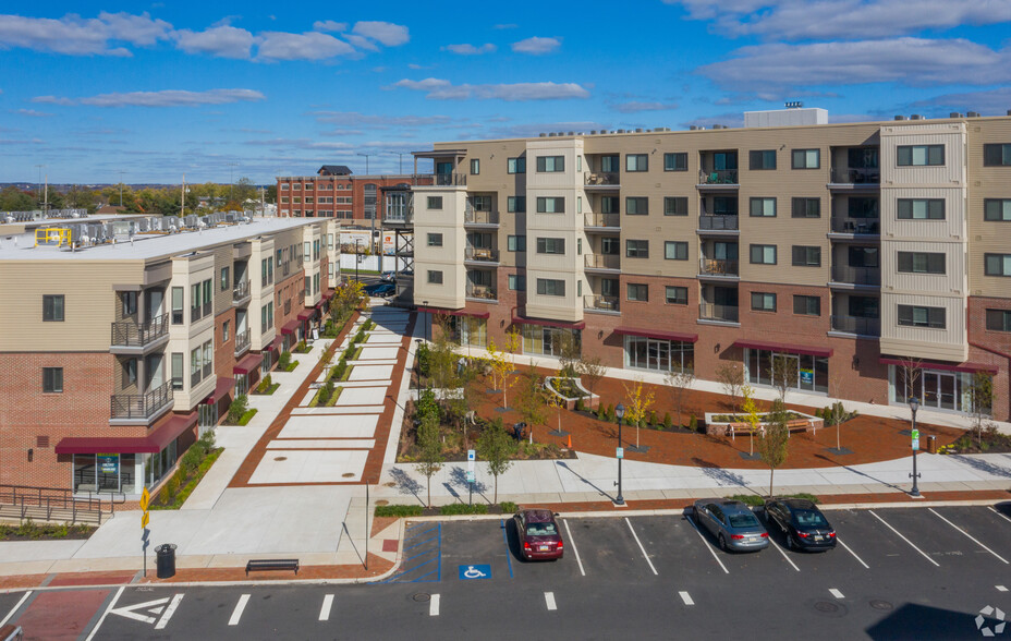 Primary Photo Of 325 Madison St, Lansdale Apartments For Lease