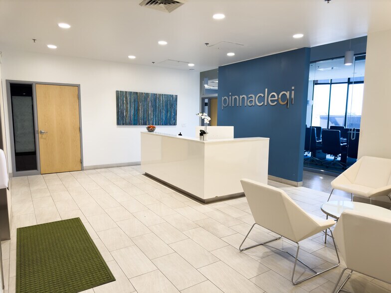 More Photos Of 7440 S Creek Rd, Sandy Office For Lease