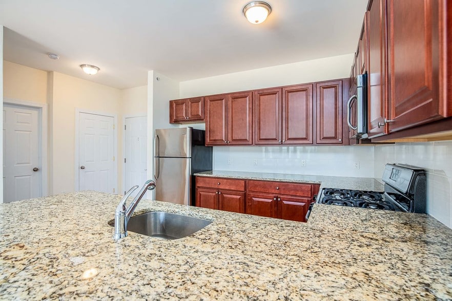 More Photos Of 1609-1611 Springfield Ave, Maplewood Apartments For Sale