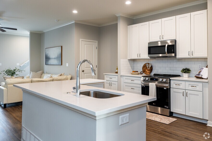 More Photos Of 1094 N Findley St, Olathe Apartments For Sale