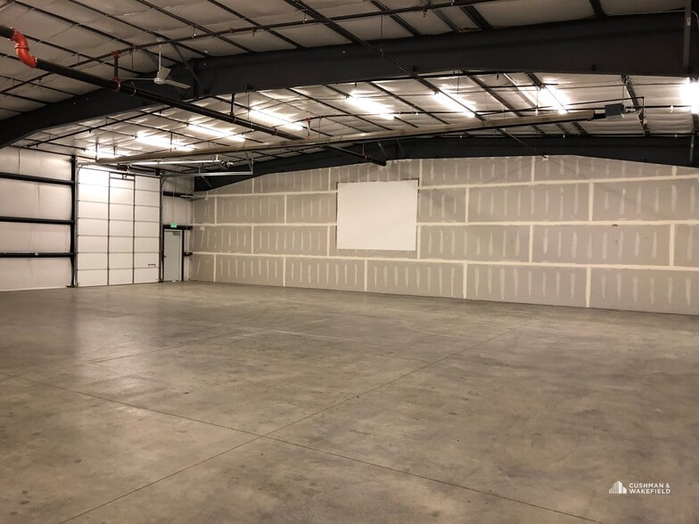 More Photos Of 14215 Mead St, Longmont Warehouse For Lease