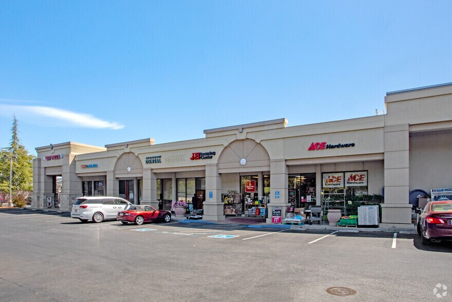 More Photos Of 12850-12960 Saratoga Sunnyvale Rd, Saratoga General Retail For Lease
